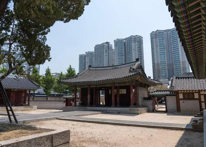 Appartamento 1 Min To Subway , 3 Queen Beds , Up To 6 Guests , Center Seul